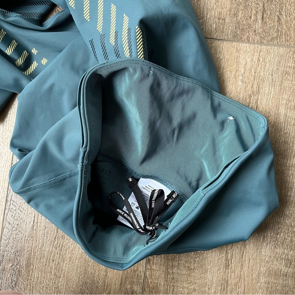 Nike Workout Set Size Small Like New Blue - Picture 8 of 15